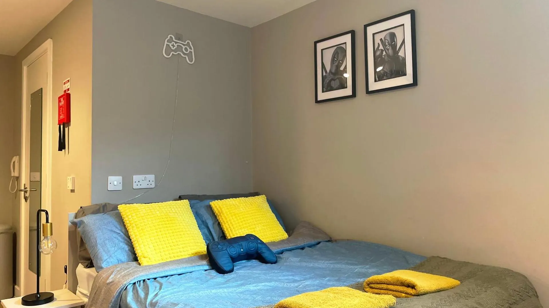Apartment Hnfc Stays - Modern Central Studio With Gym, Parking & Home Cinema Newcastle upon Tyne United Kingdom